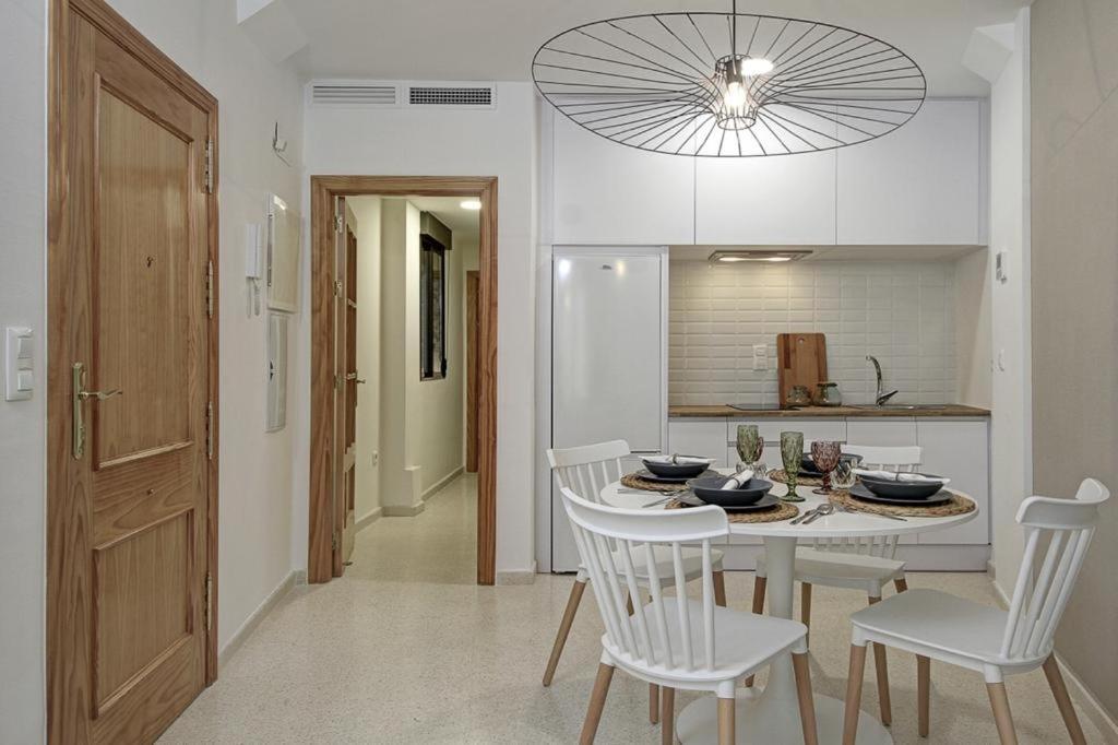 Apartamento Qh San Juan De Dios Granada Exterior foto