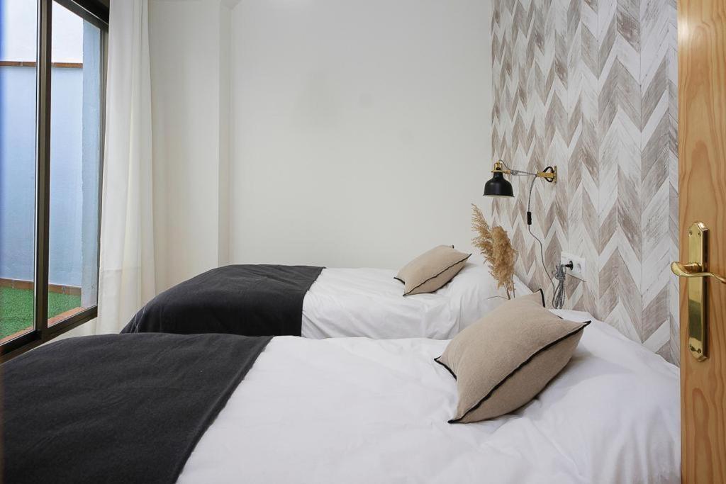 Apartamento Qh San Juan De Dios Granada Exterior foto